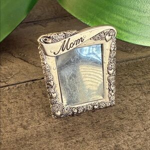 Vintage Double Purpose Mom Decorative Photo Frame/Brooch - Silver Floral Accent